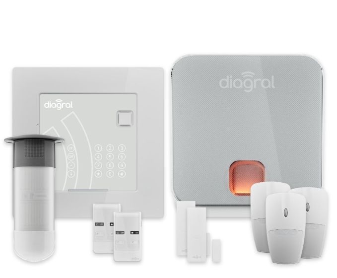 Pack alarme Diagral DIAG43ASF, complet avec une protection intérieure et extérieure. 
