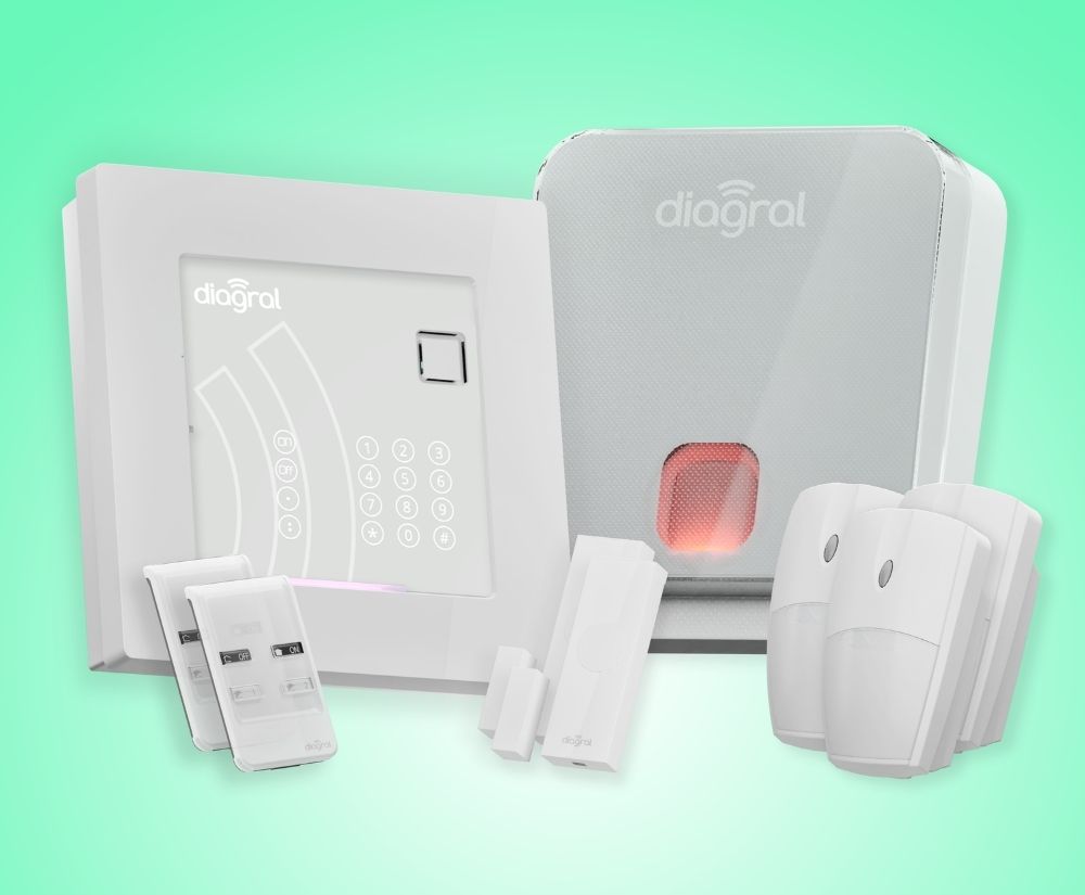 Kit alarme connecté et complet 4G Diagral